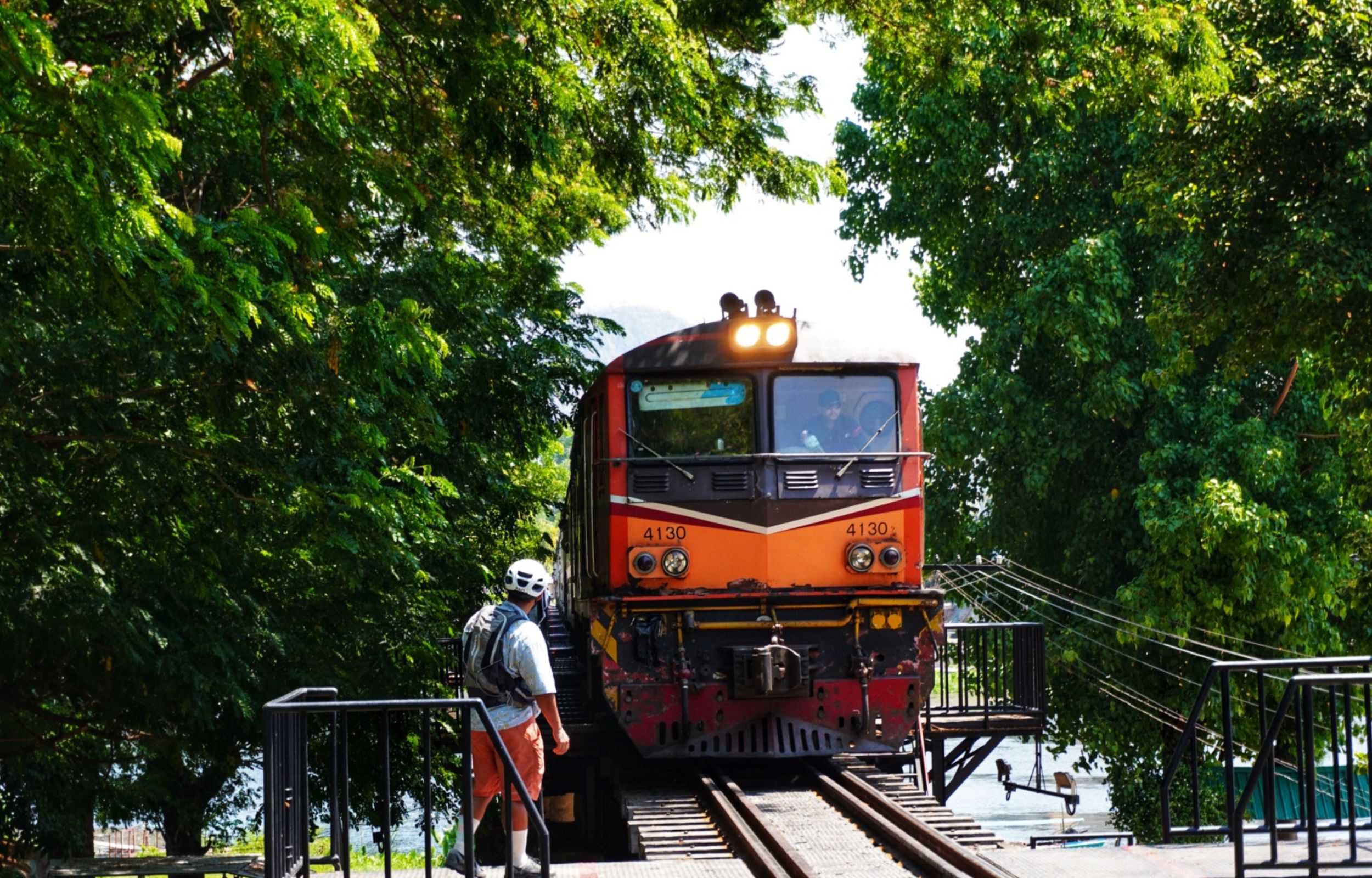 Kanchanaburi: Morning Bike Tour History Stops & Local Lunch.
