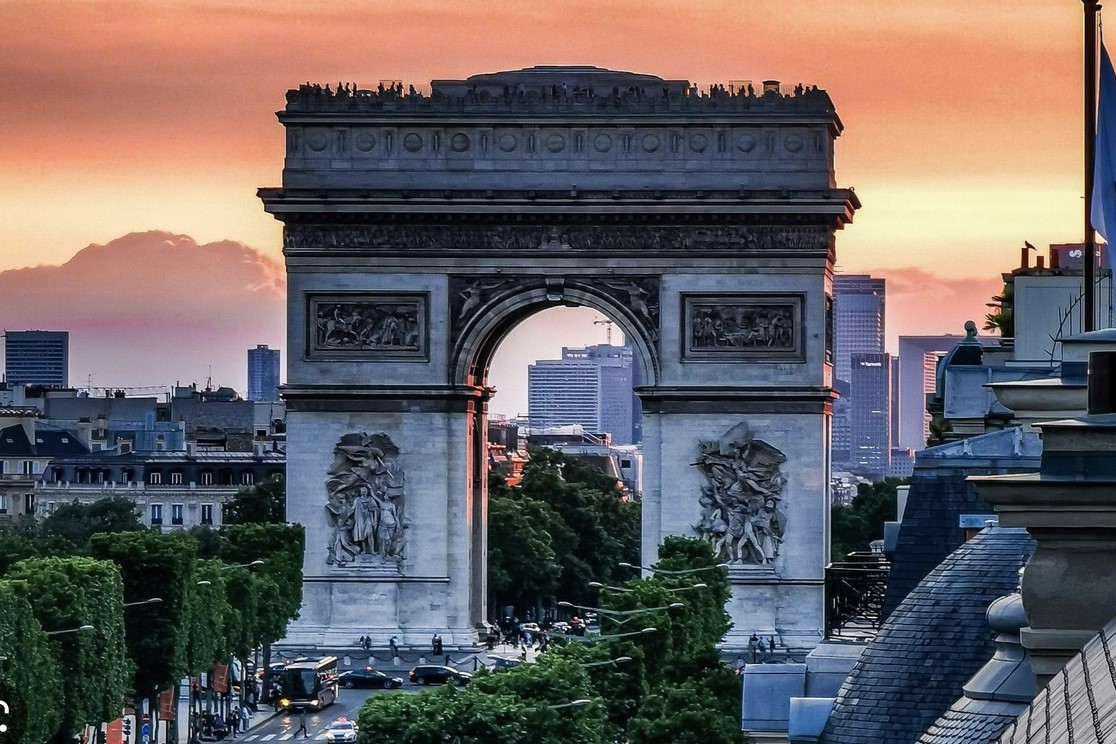 巴黎熱門景點導覽之旅（含15個景點）