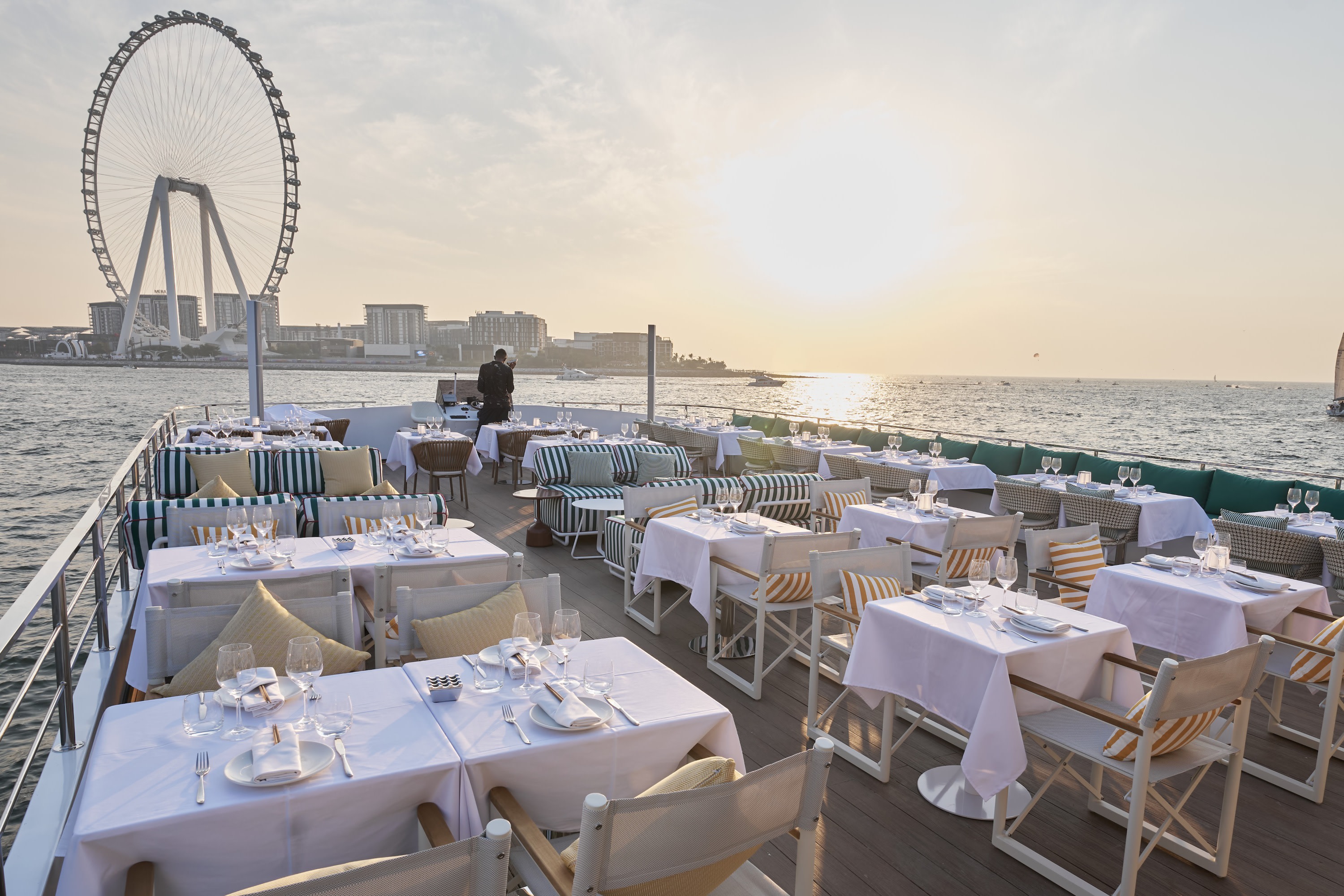 Noble Luxury Dinner Cruise at Dubai Marina with Michelin Chef Menu