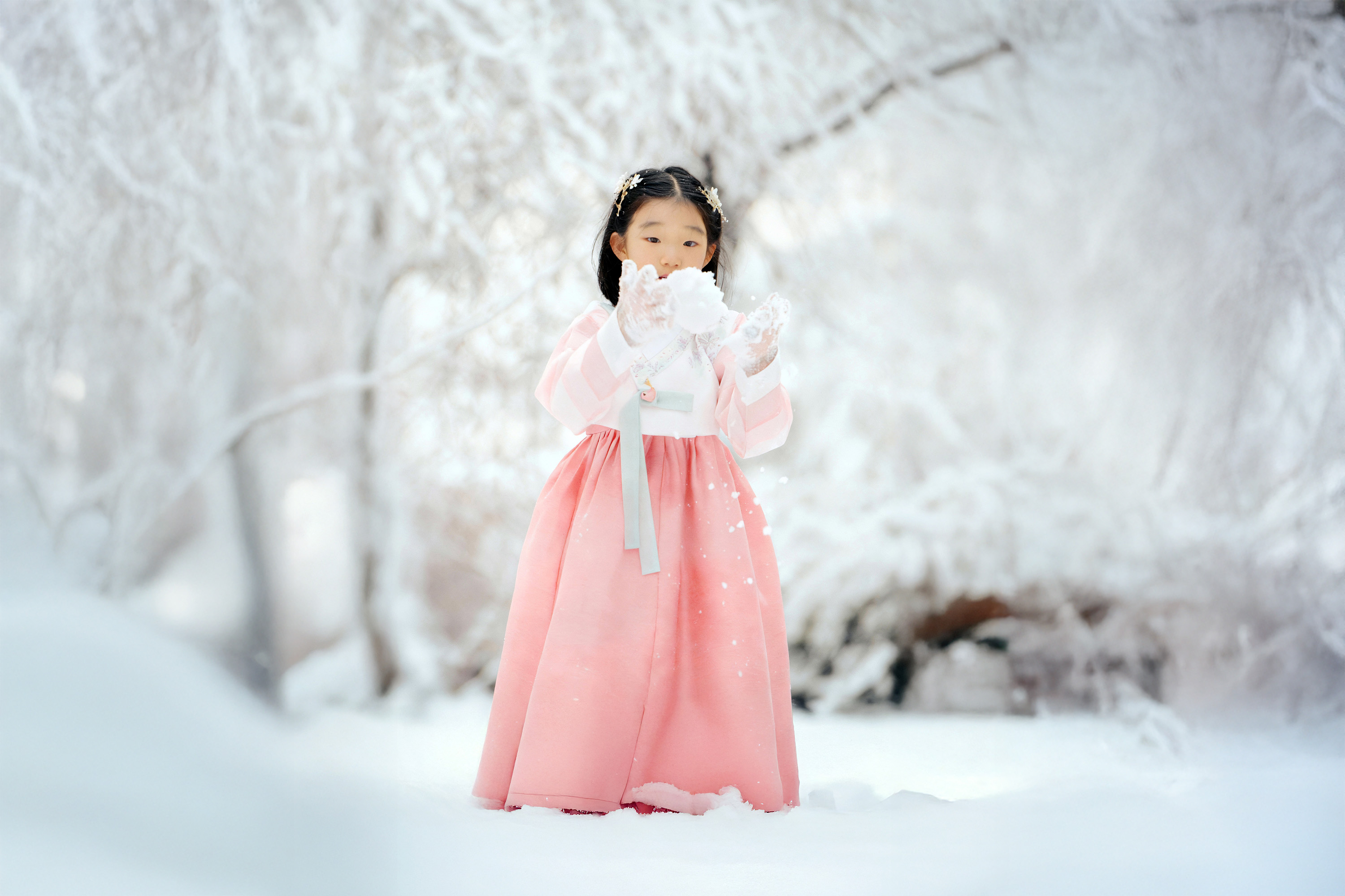 Gyeongbokgung Hanbok Photoshoot Experience by HAB KOREA