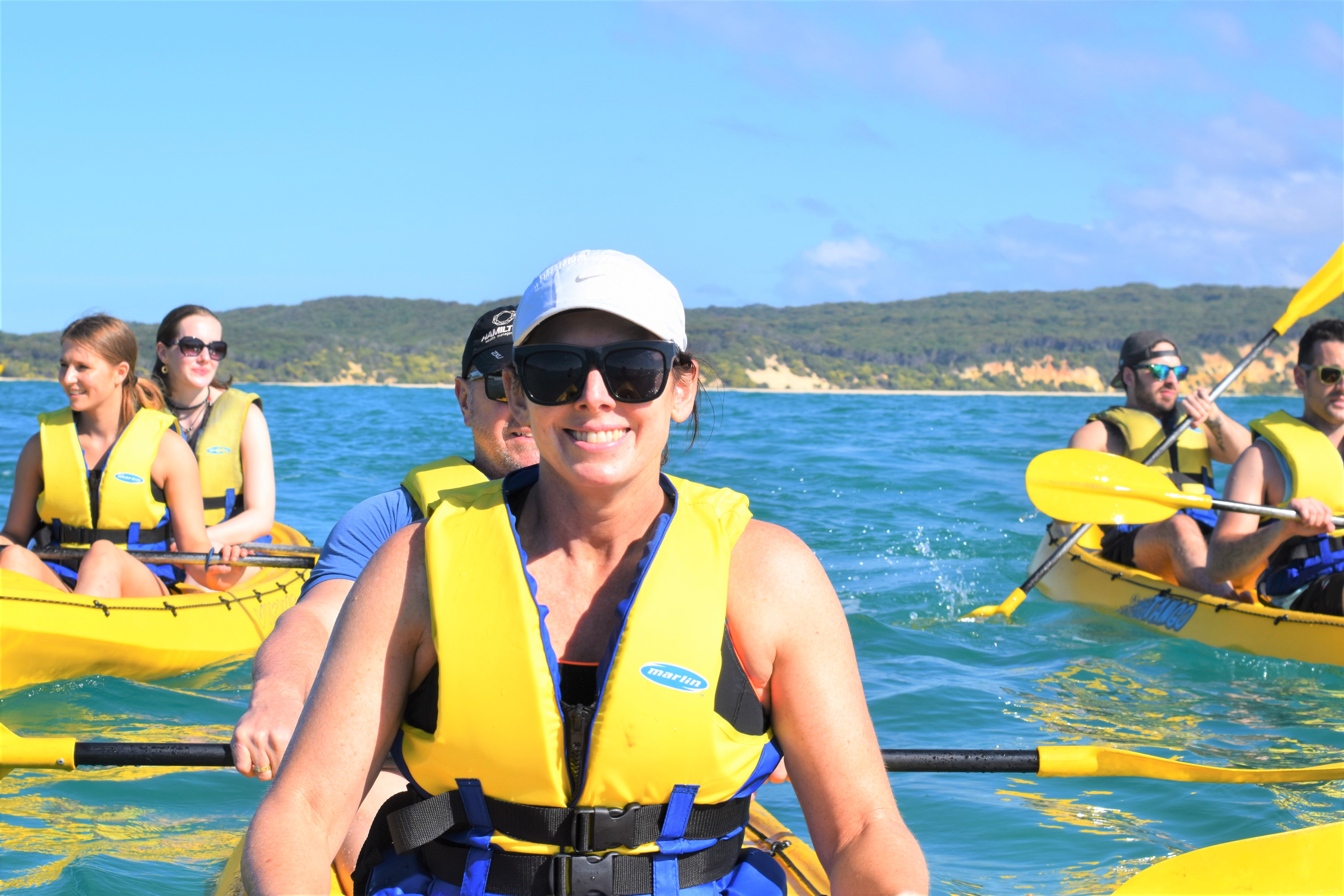 Noosa Dolphin Kayak Tour & Beach 4X4 Adventure