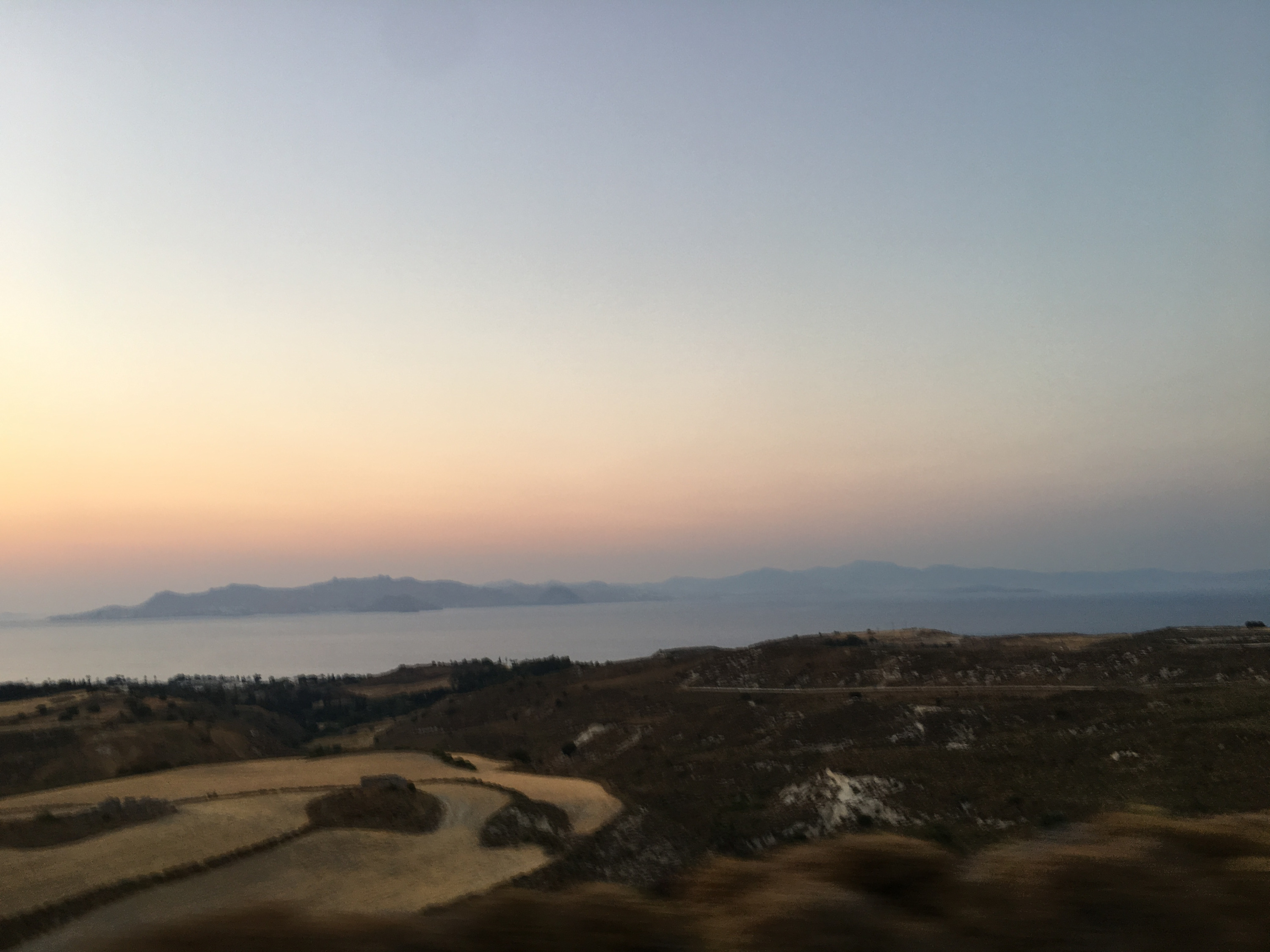 コス島 プレミアムサンセットサファリツアー