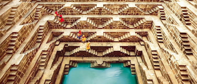 Transfer Between Agra and Jaipur via Fatehpur Sikri and Stepwell