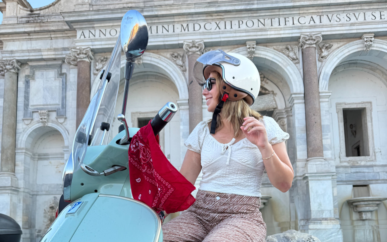 探索特拉斯提弗列充滿活力的大街小巷，感受其獨特的風情、繽紛色彩與在地魅力。