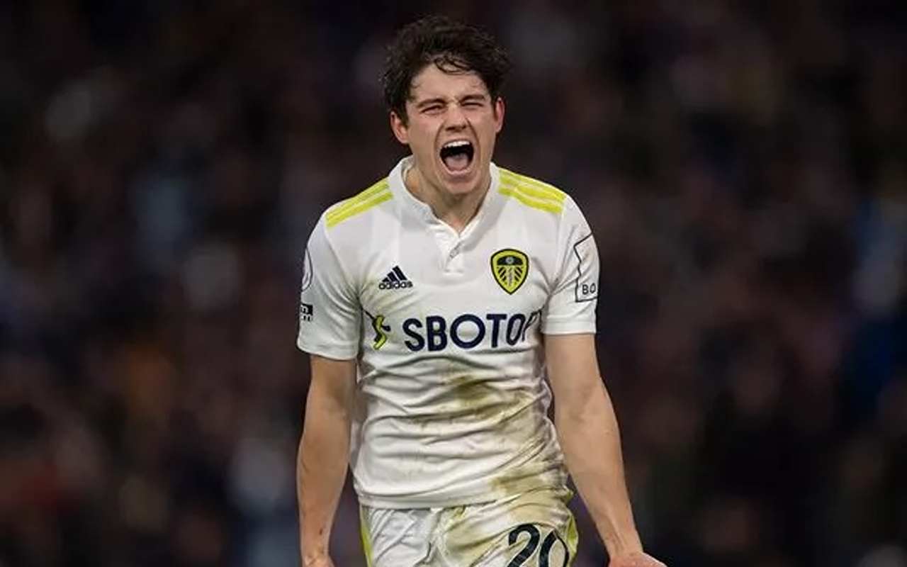 現場觀看激動人心的進球，利茲聯球星點亮埃蘭路