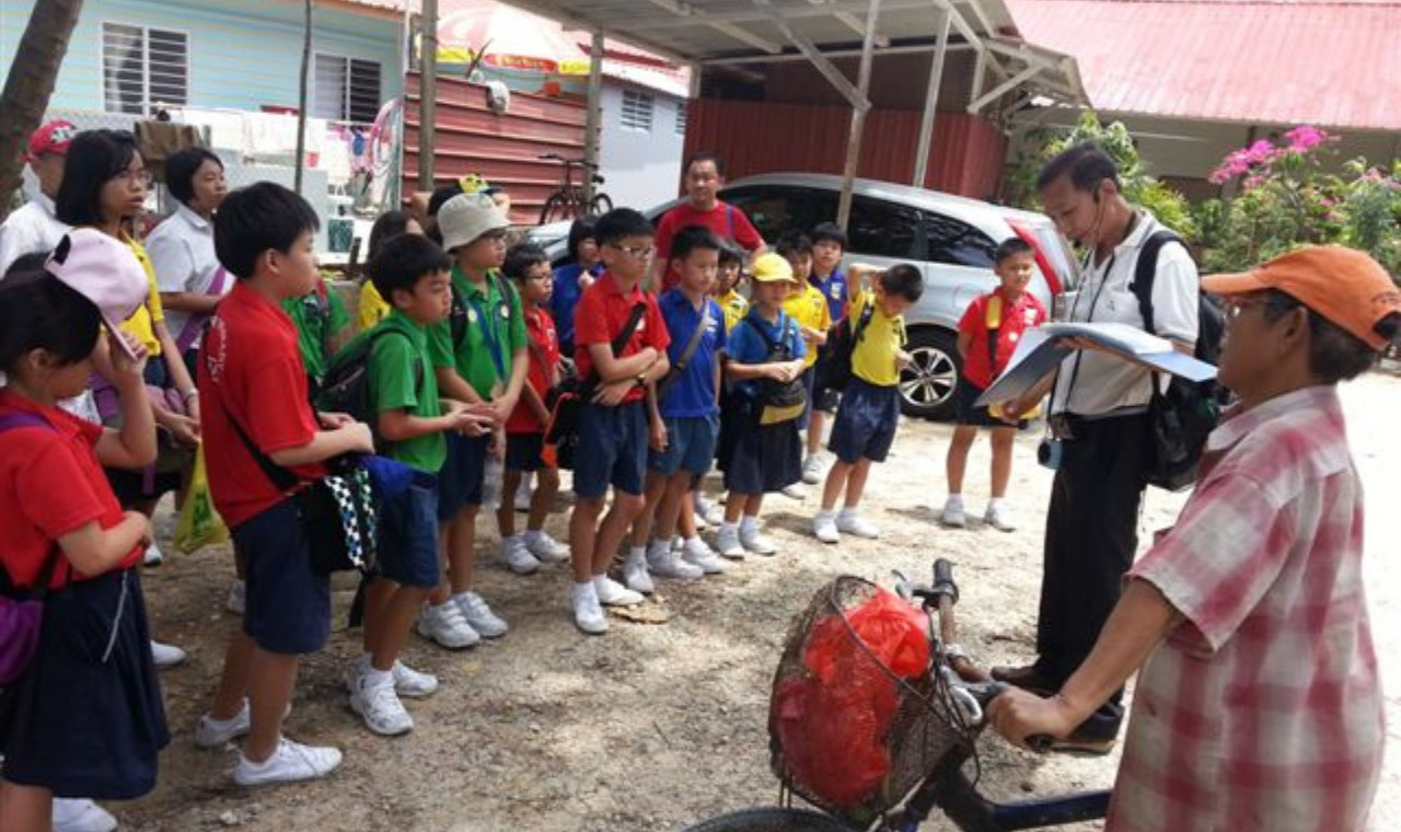 Kampong Lorong Buangkok: Singapore Last Kampong