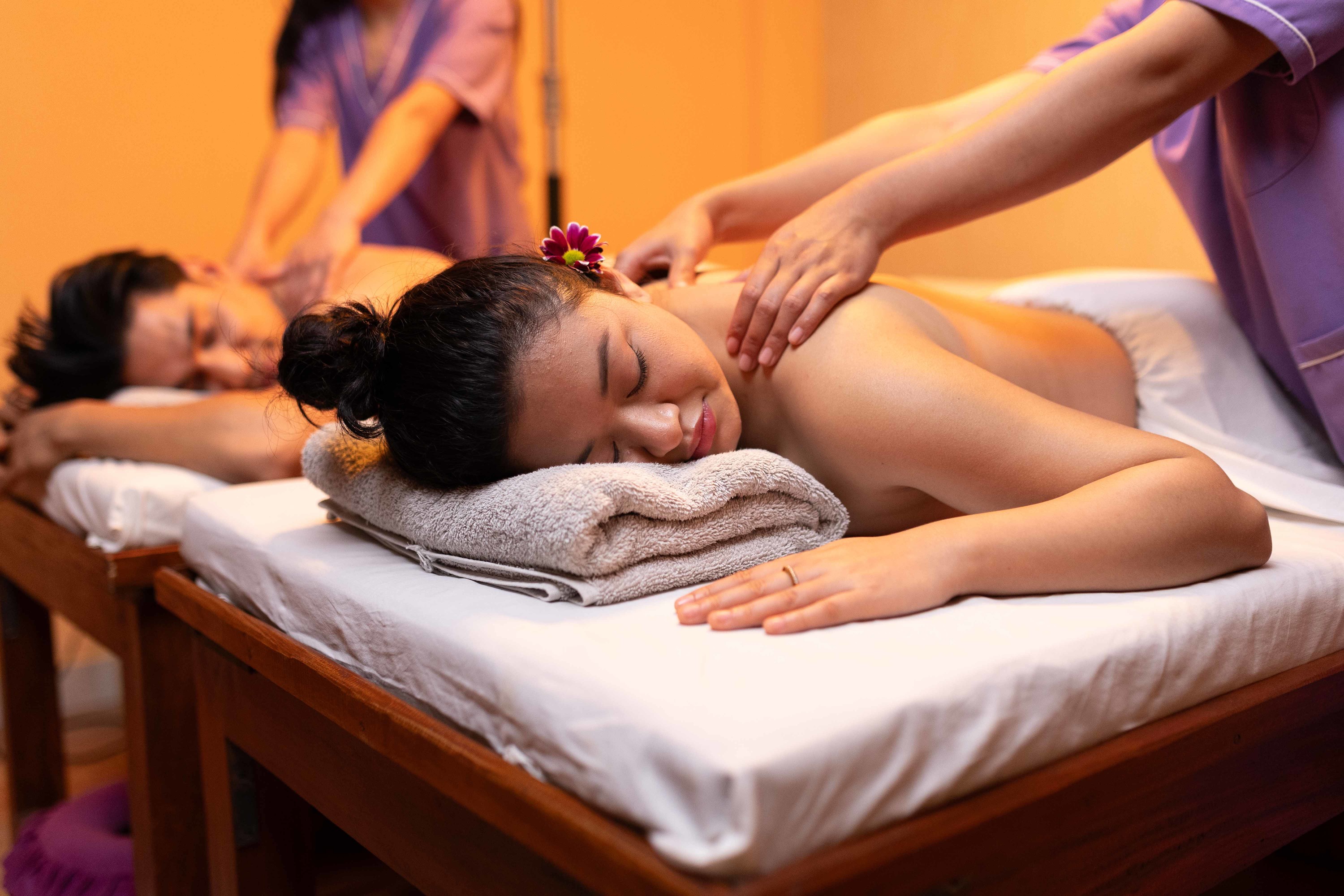 Private Couples Spa with Massage, Sauna and Jacuzzi in Kathmandu