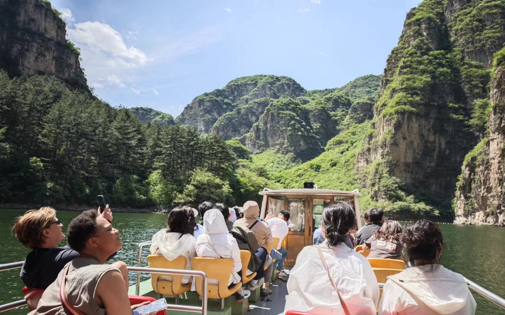 Unlock the Beauty of Longqingxia: Hassle-Free Private Transfers 