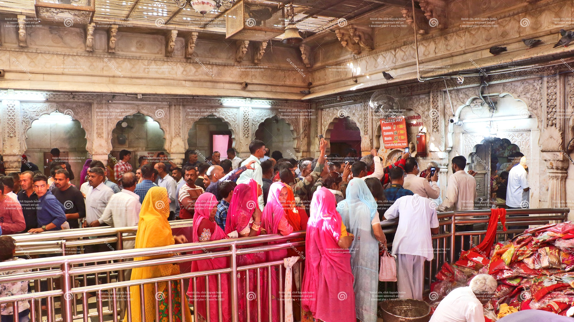 Visit Bikaner in Private Car with Local Guide Service