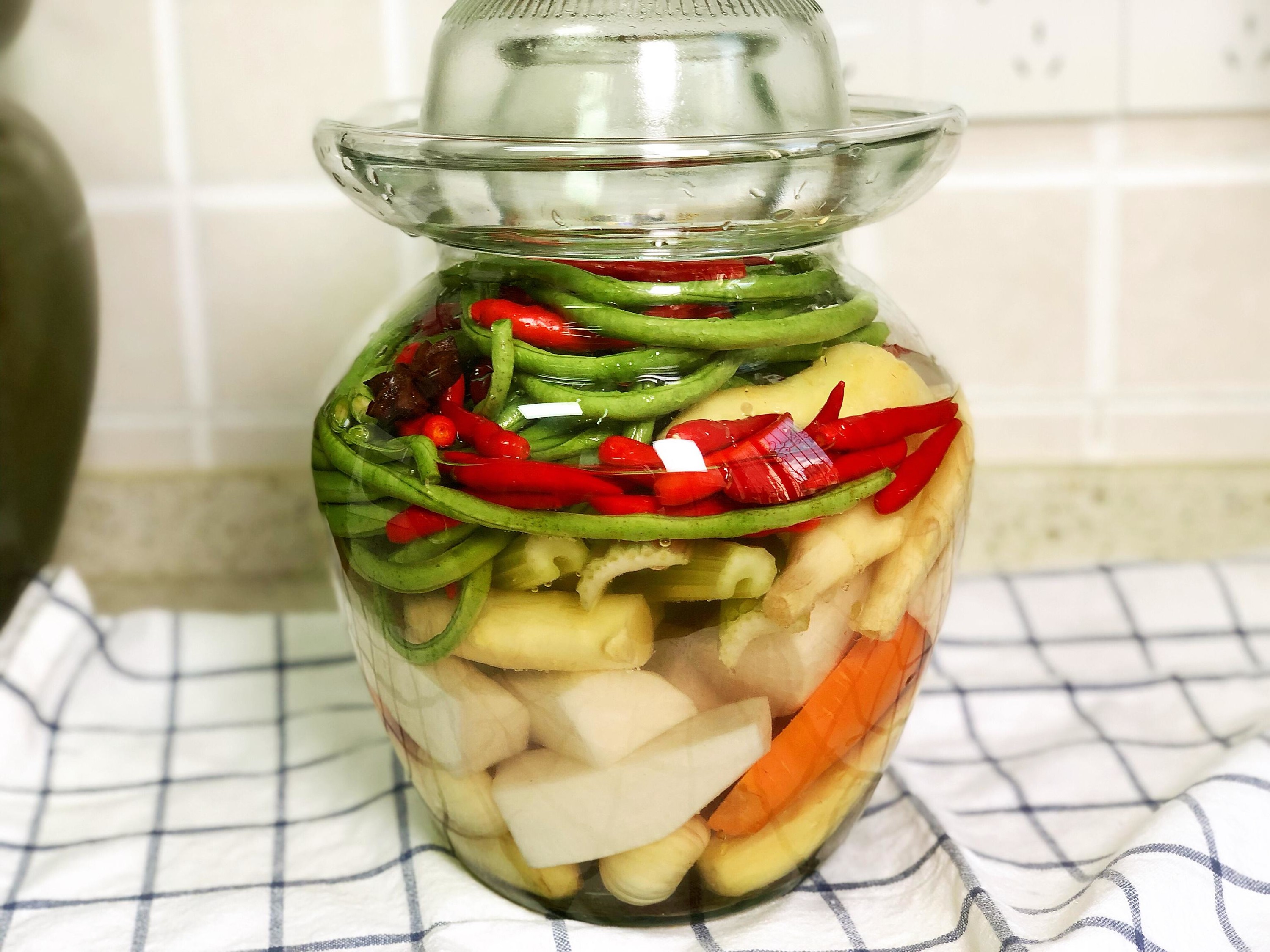 Zhangjiajie: Xiangxi Pickled Vegetable Class & Market Tour
