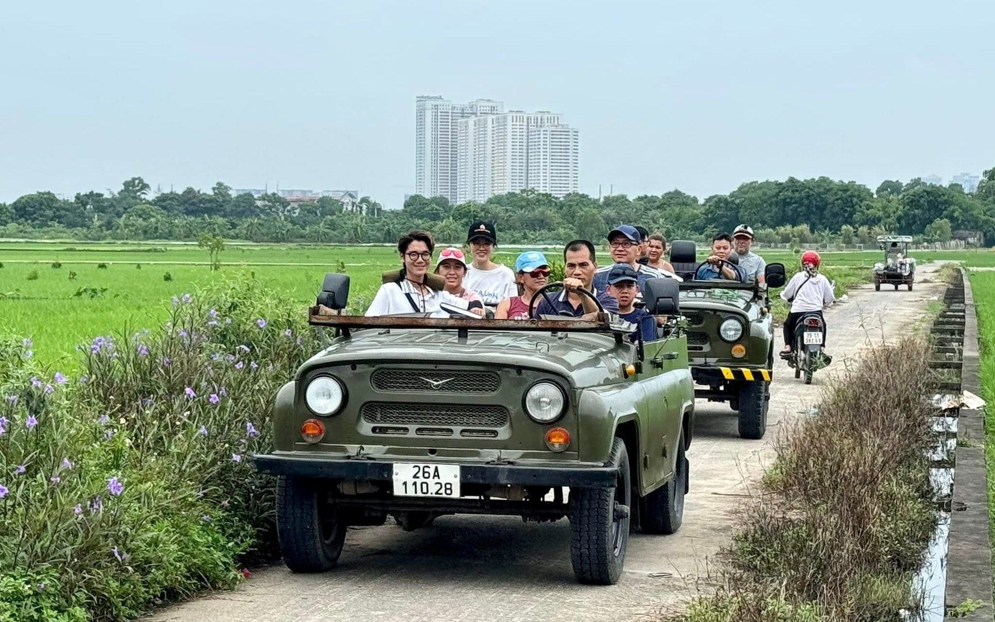 Hanoi Red River Delta and Countryside Half Day Tour by Vintage Jeep