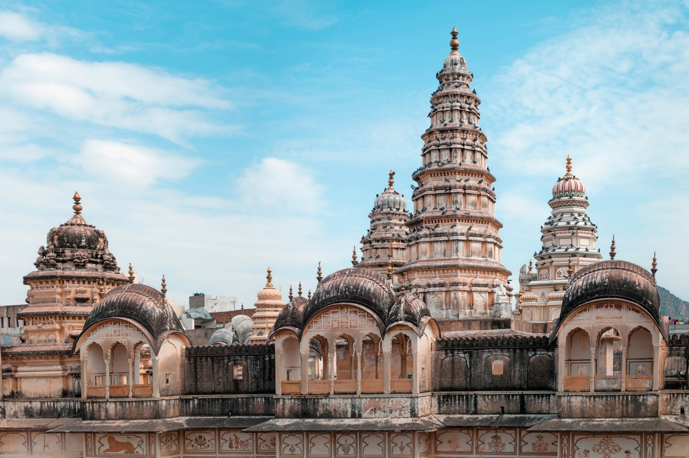 Exploring Holy Pushkar: Spiritual Walk with a Local Guide