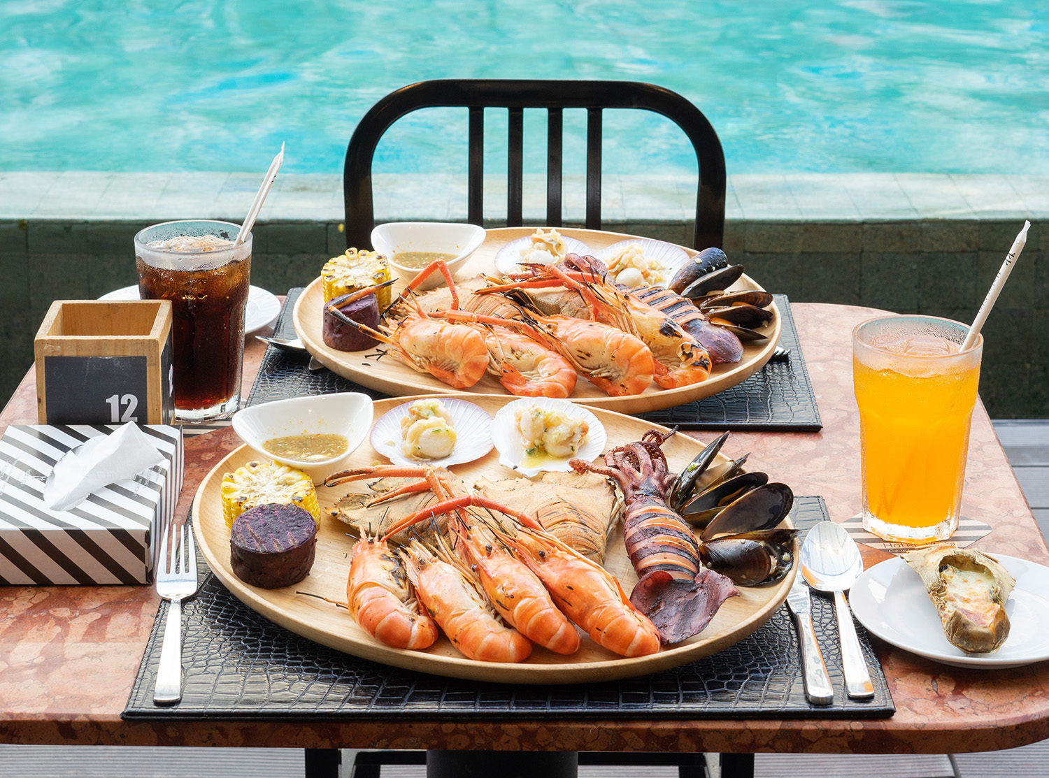 Seafood Buffet at The Patio Bar & Restaurant, Hotel Vista Pattaya