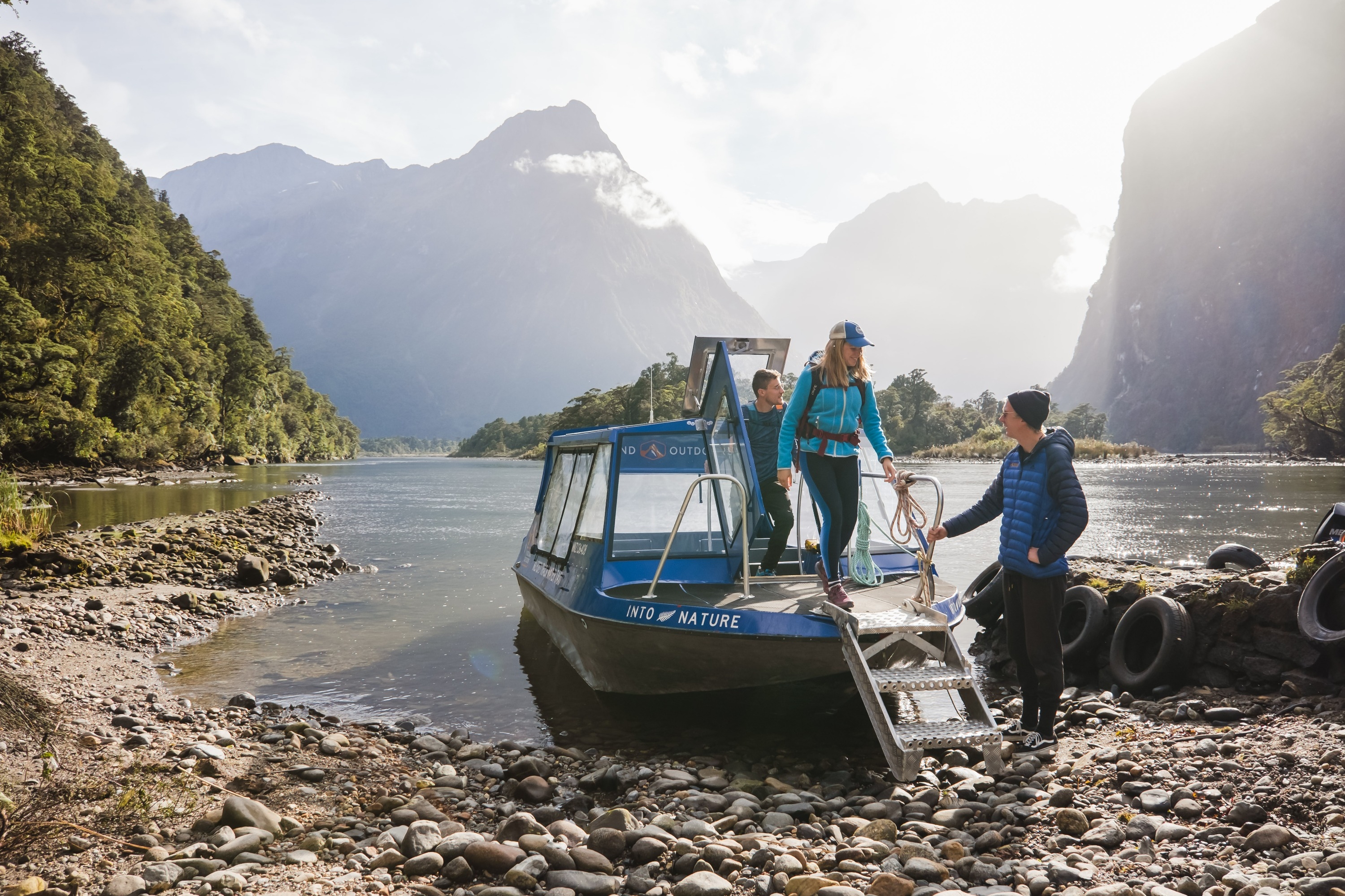 Milford Sound Fiordland Outdoors Half-Day Walking Tour