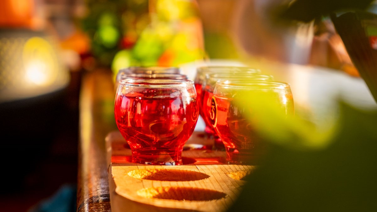 Raise your glass to unforgettable moments! Delicious drinks and vibrant vibes