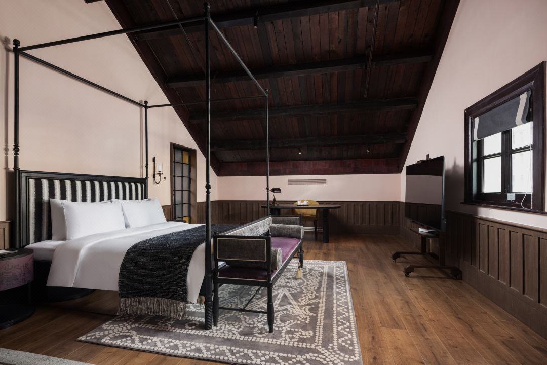 Baolong Pavilion Superior Suite