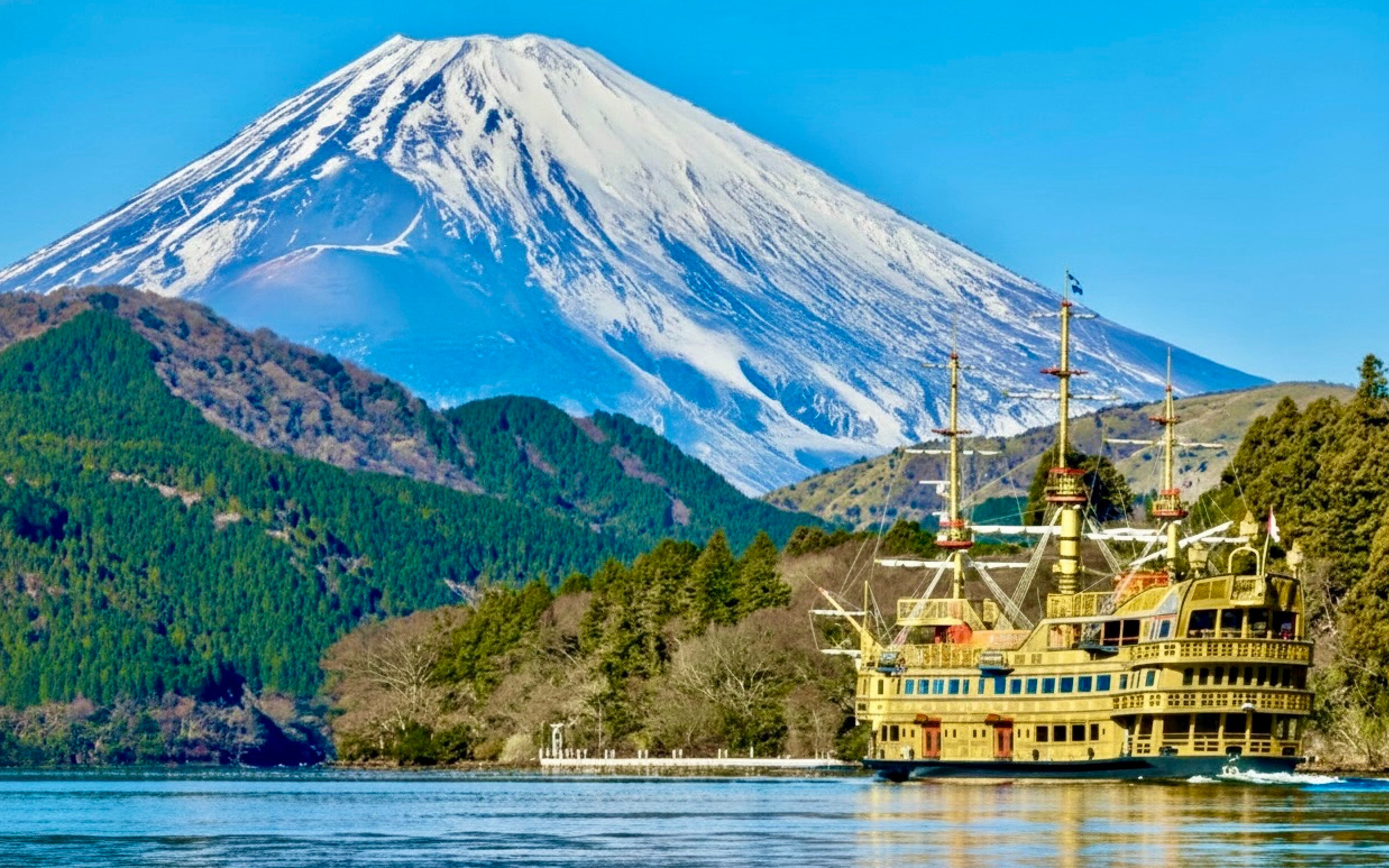 From Tokyo: Mt. Fuji, Hakone, Owakudani & Lake Ashi Bus Tour