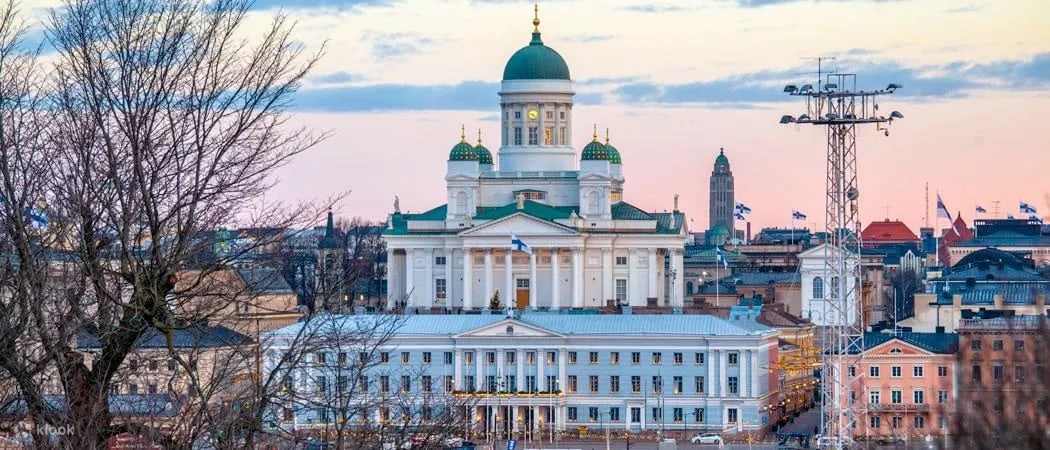 Ultimate Helsinki & Porvoo Tour– Private Car & Local Stories