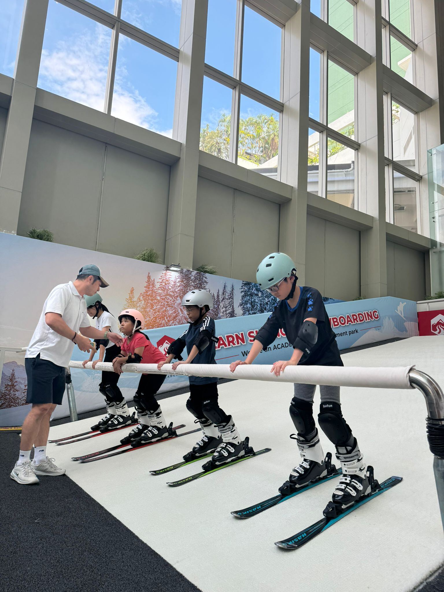 Ski and Snowboard Lessons in Singapore