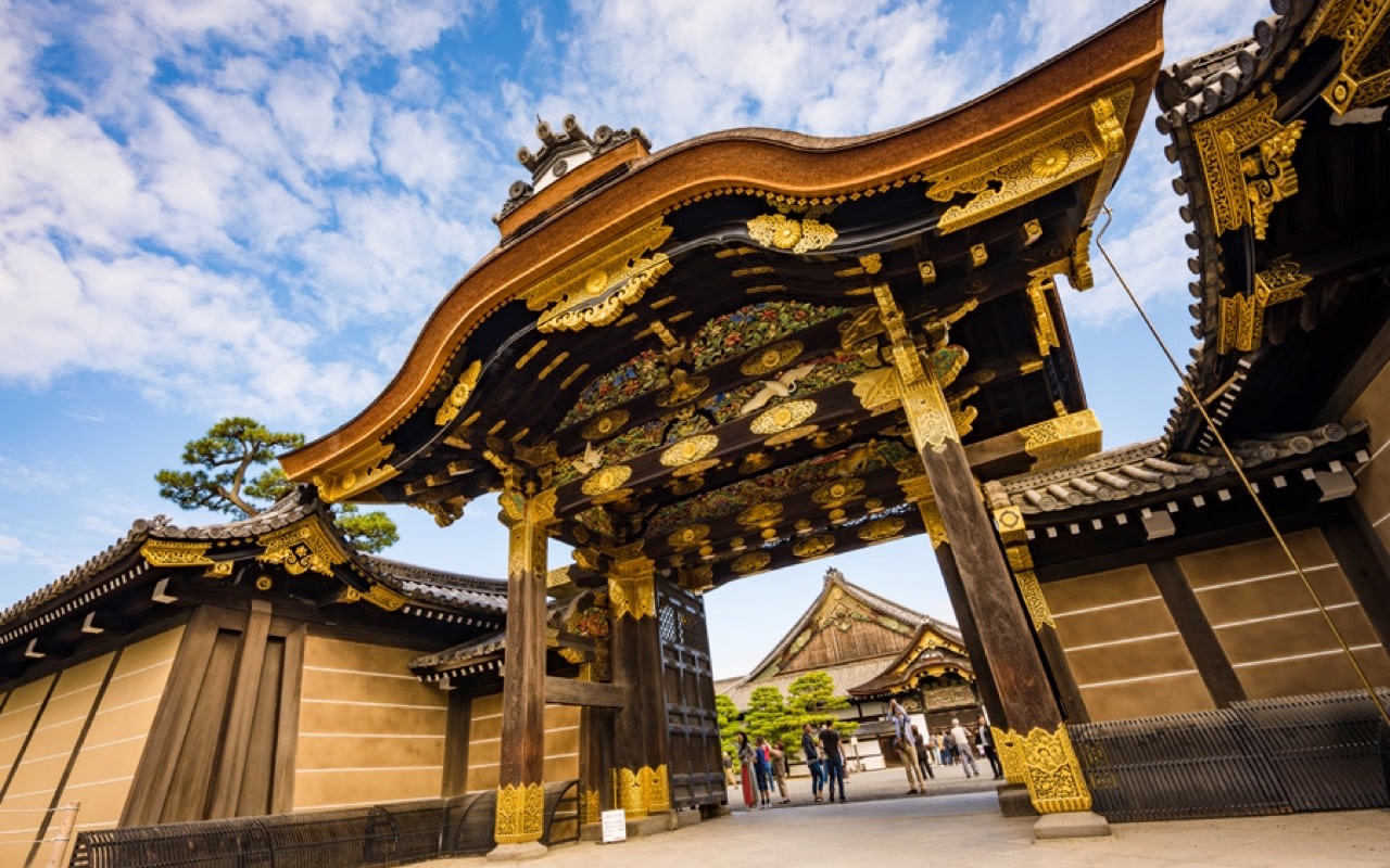 Kyoto Nijo Castle & Imperial Palace Half-Day Private Tour