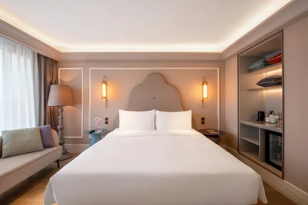 Hotel Room Environment Images