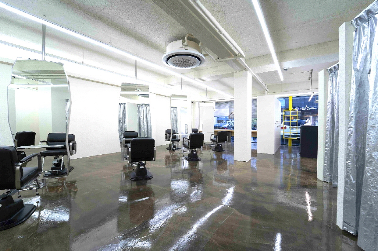 位於 K-beauty 核心清潭洞的私人造型空間,讓您盡享放鬆 / 距離狎鷗亭羅德奧站僅 7 分鐘步行路程,輕鬆暢遊江南 位於 K-beauty 核心清潭洞的私人造型空間,讓您盡享放鬆 / 距離狎鷗亭羅德奧站僅 7 分鐘步行路程,輕鬆暢遊江南