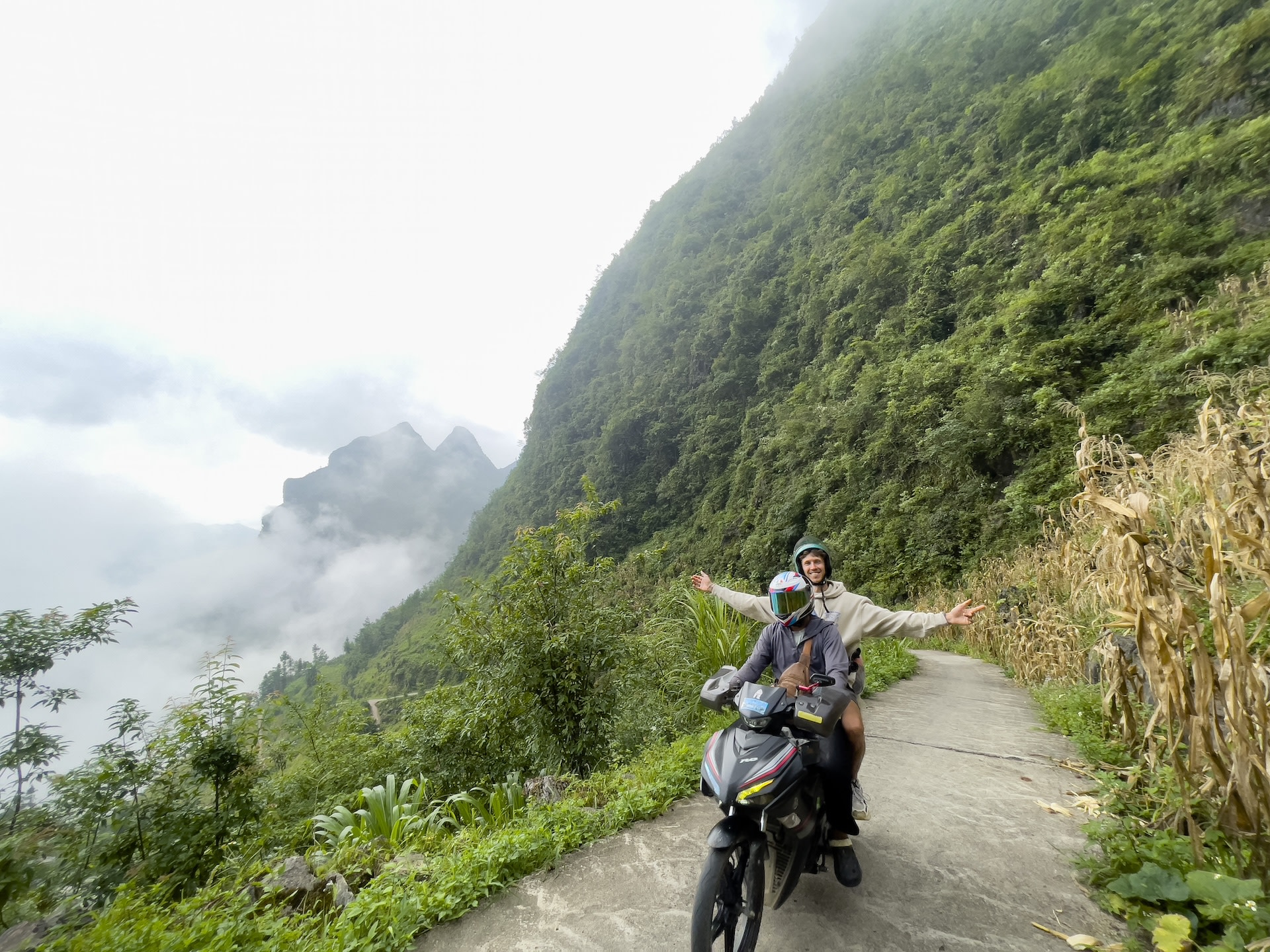 5 Days 4 Nights Ha Giang Loop Heritage Tour With Easy Rider