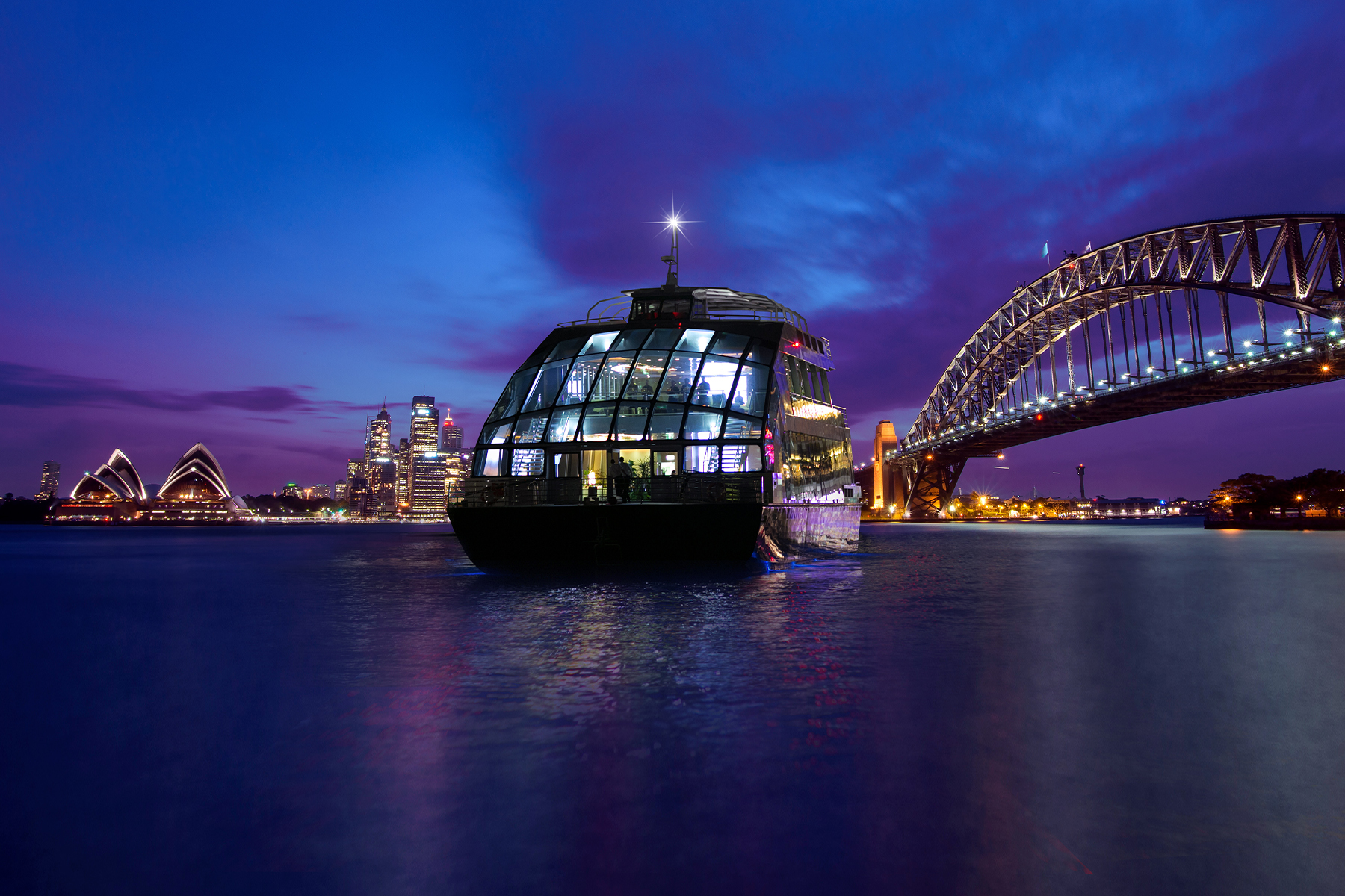 Glass Boat Dinner Cruise