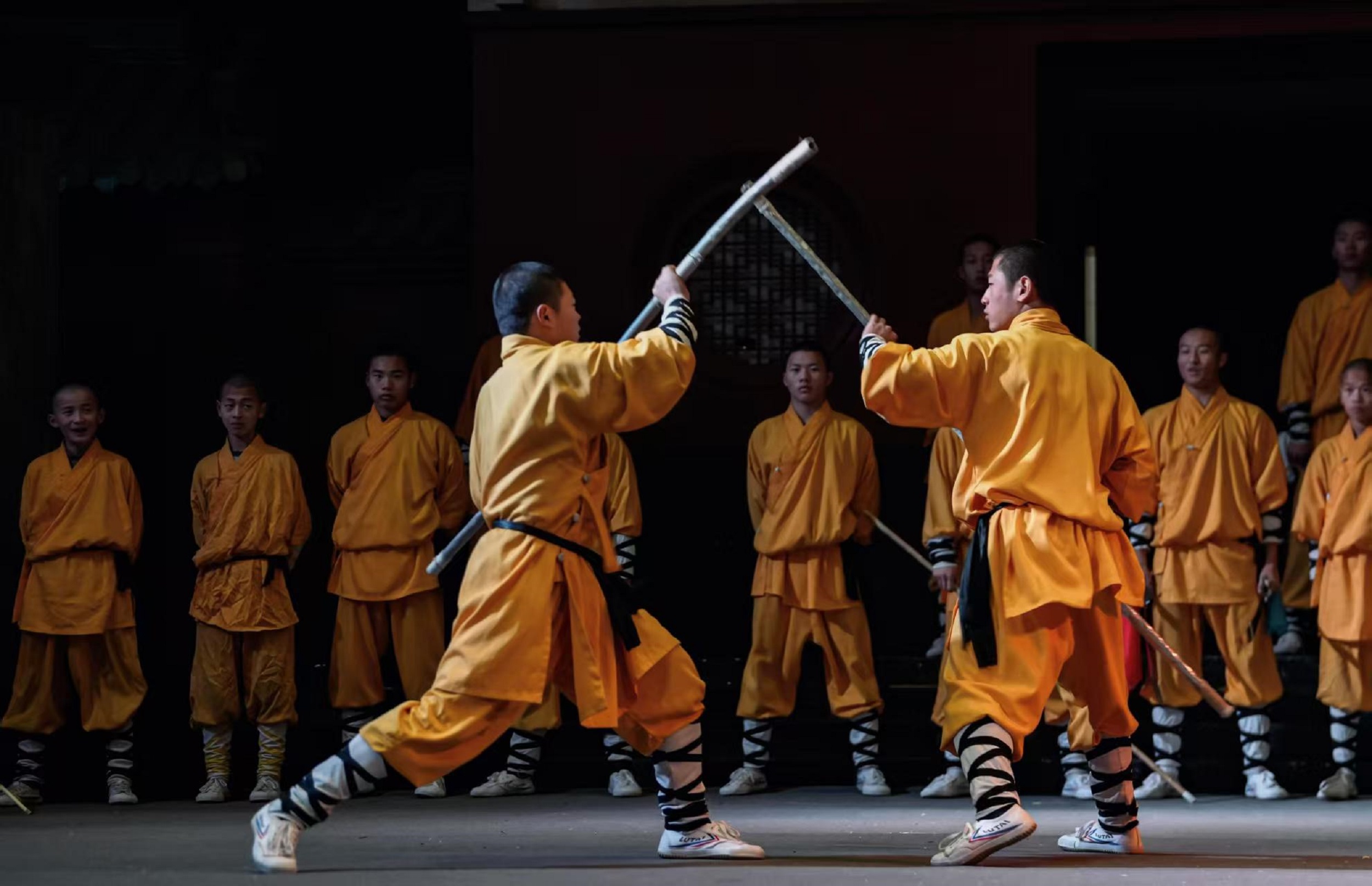 洛陽/鄭州出發河南洛陽少林寺一日遊（觸摸千年禪意與武林風骨+看功夫表演+金牌導遊帶團+無線耳麥講解+純玩不進店）