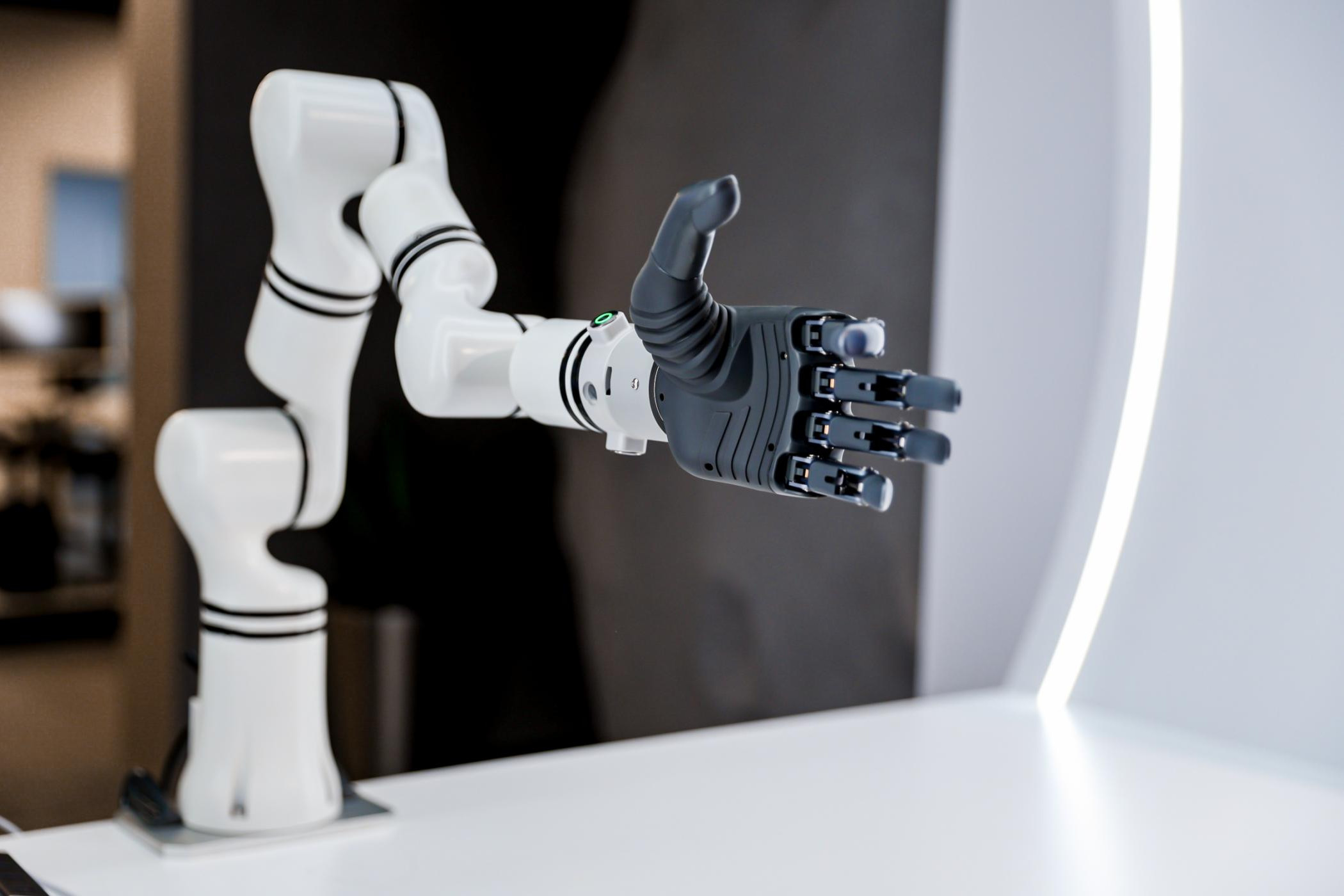 Будущее раскрыто: Полудневной тур по технологиям и робототехнике в Ханчжоу