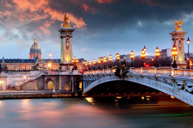 Paris City Illumination Night Tour