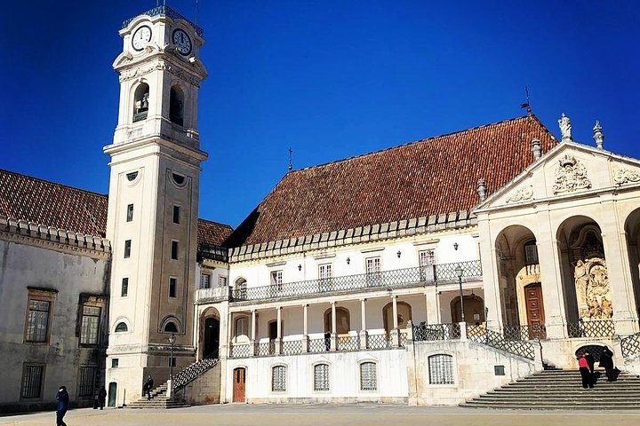 Aveiro and Coimbra small group tour from Porto with river cruise