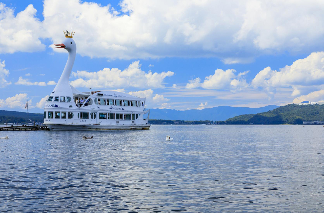 [Four Seasons Only] One-Day Tour of Mt. Fuji and Lake Kawaguchi｜Moss-sakura in Spring, 5th Station in Summer｜Maple Leaf Corridor in Autumn, Snow-capped Peaks in Winter｜Lake Yamanaka Cruise or Hot Springs｜Depart from Tokyo