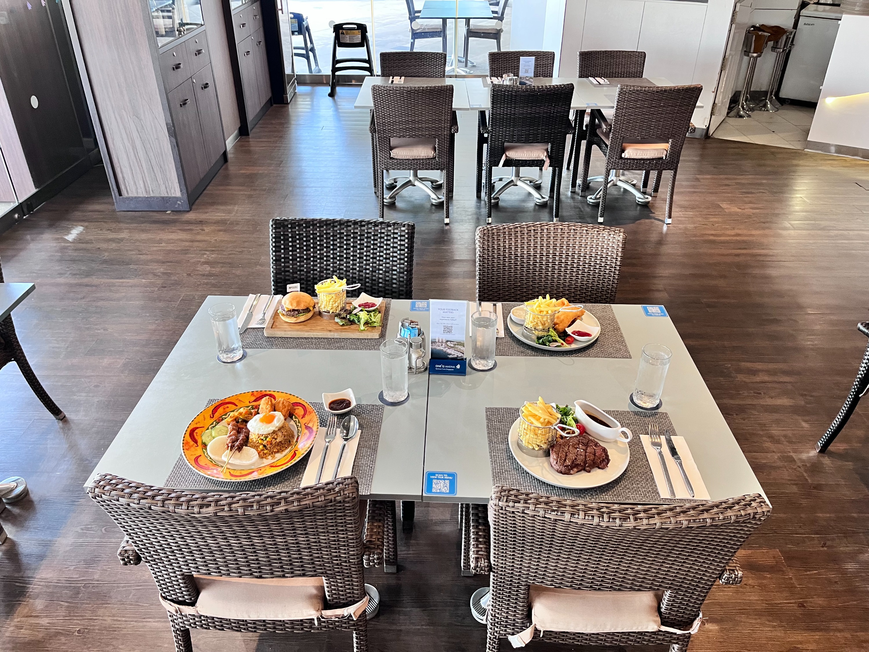 Cruise & Dining Adventure with YachtCruiseSG