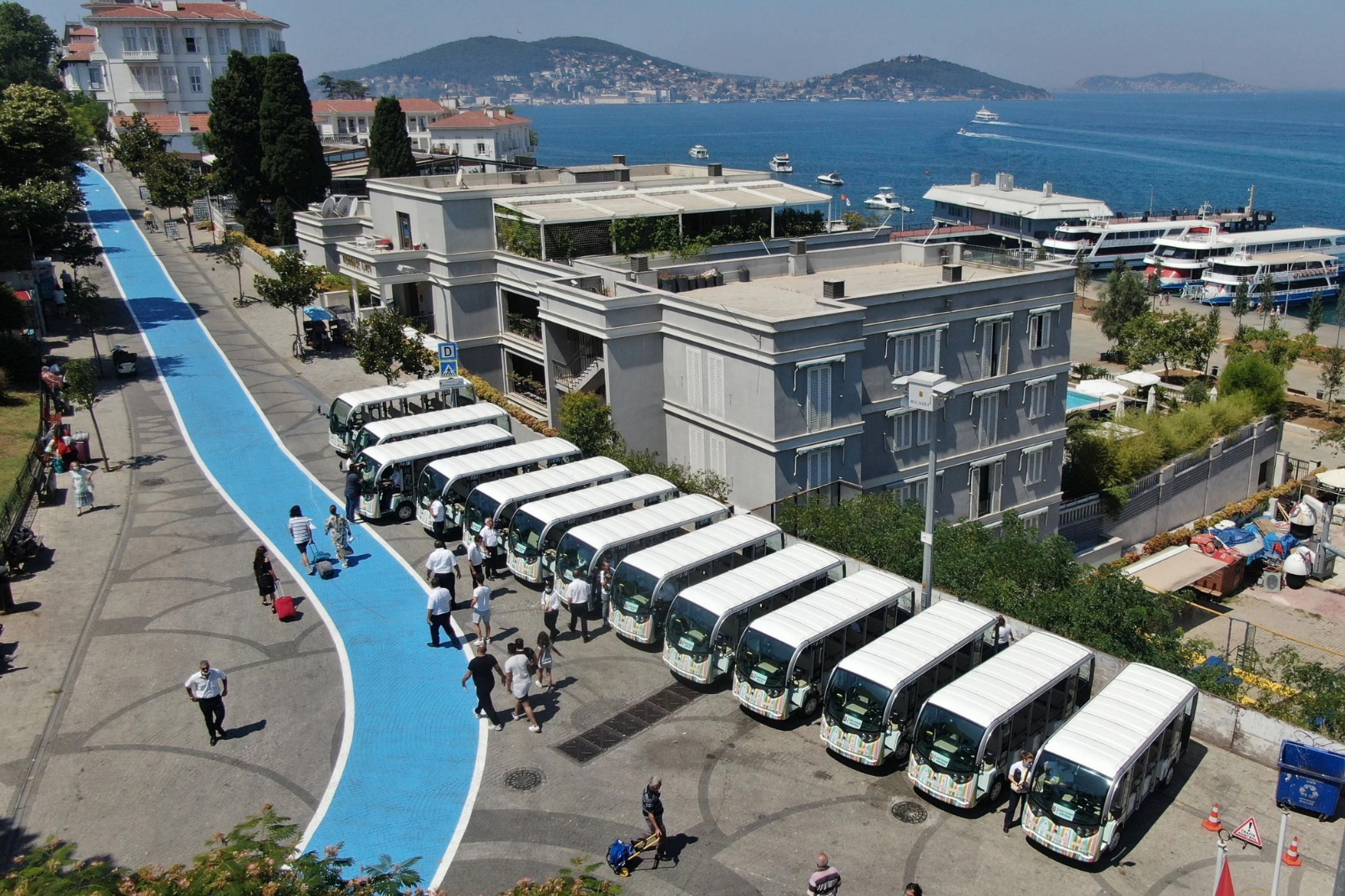 Istanbul: Princes Islands Tour with Heybeliada and Büyükada