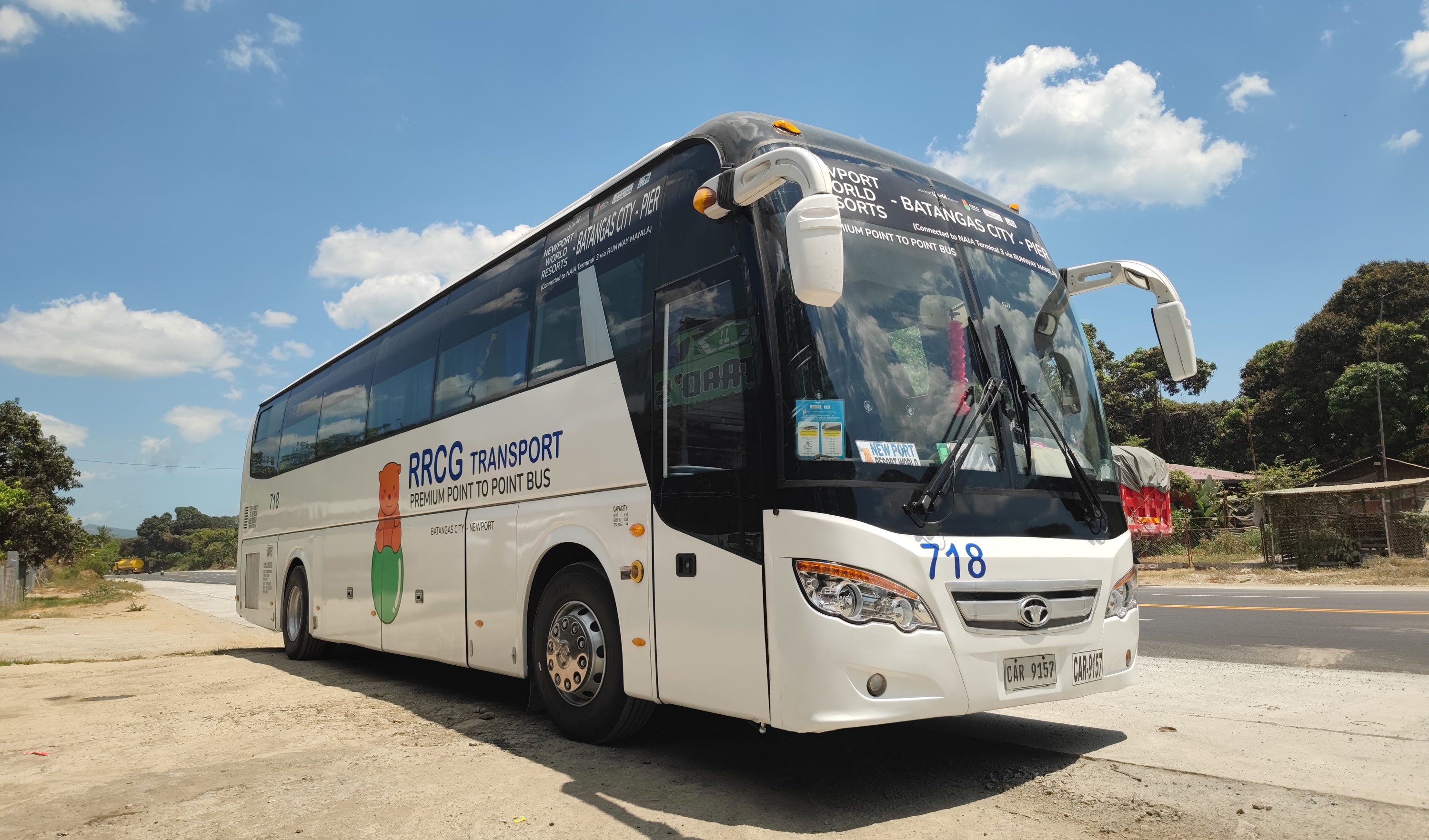 NAIA Terminal 3 via Runway Manila (Newport World Resort) to Lipa City Express P2P Bus by RRCG