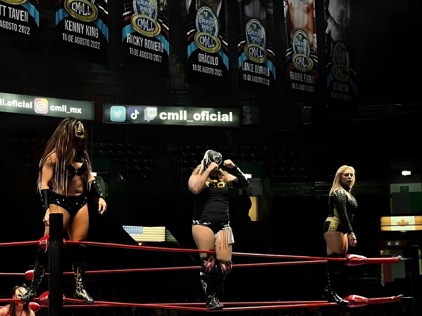 從龍舌蘭酒到能量摔跤，這個行程應有盡有！