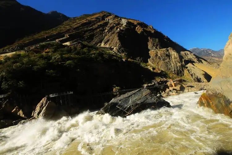 麗江出發香格里拉 虎跳峽 白水臺 私人小團一日遊