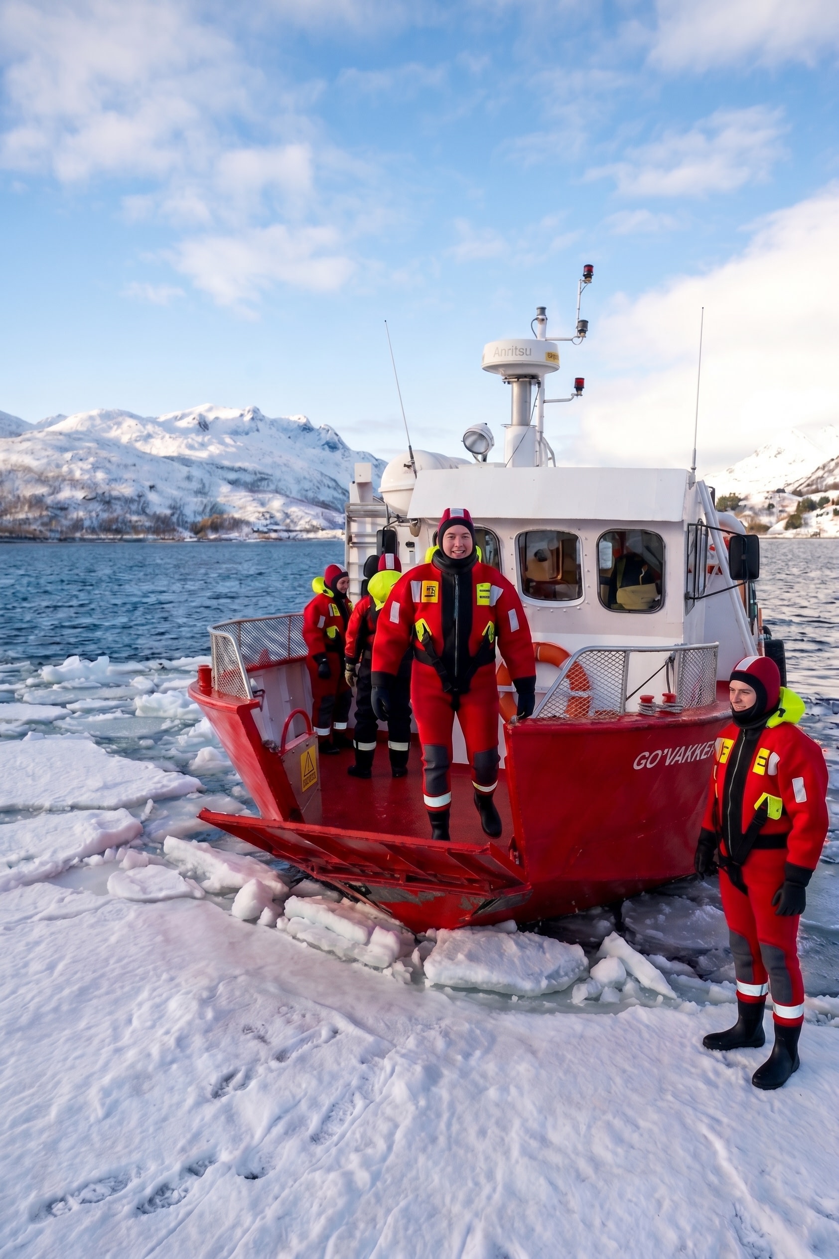 Arctic Icebreaking & Ice-Floating Small Group Tour