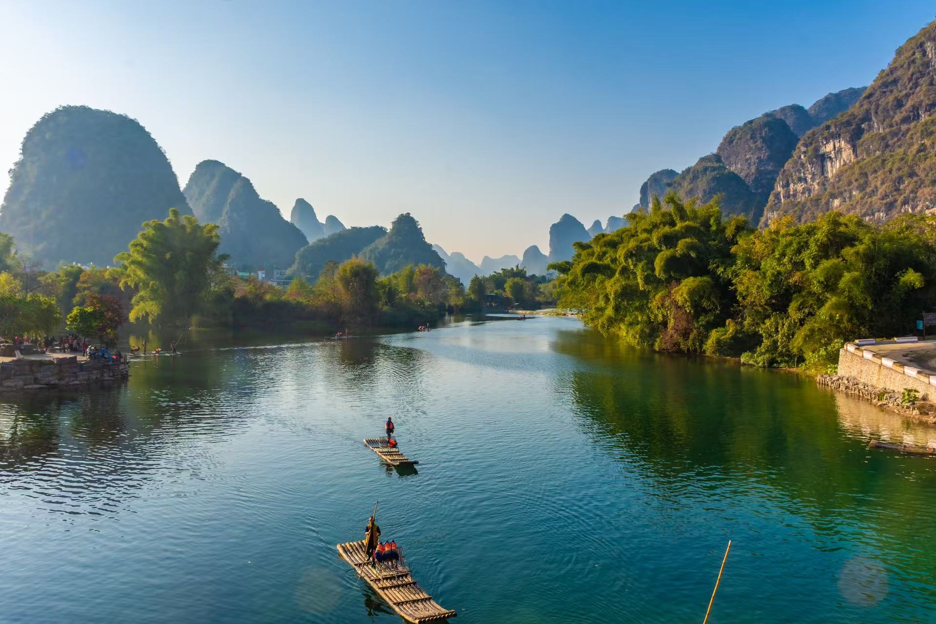 3-Day Tour to the Li River Fishery Fire Secret Realm in Guilin, Guangxi (Yulong River Authentic Bamboo Rafting)
