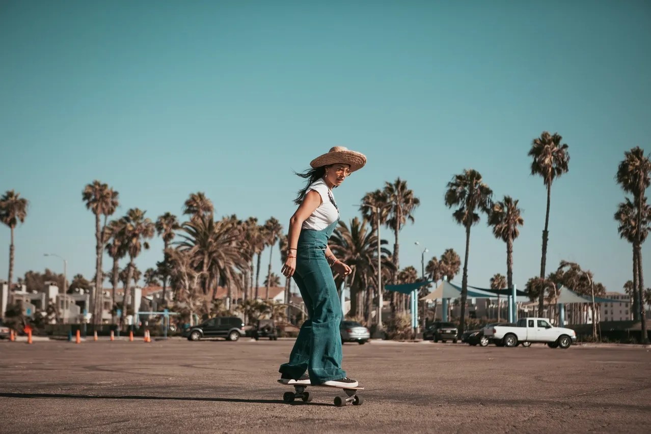 Private Photoshoot at The Palm Tree-Lined Street Los Angeles