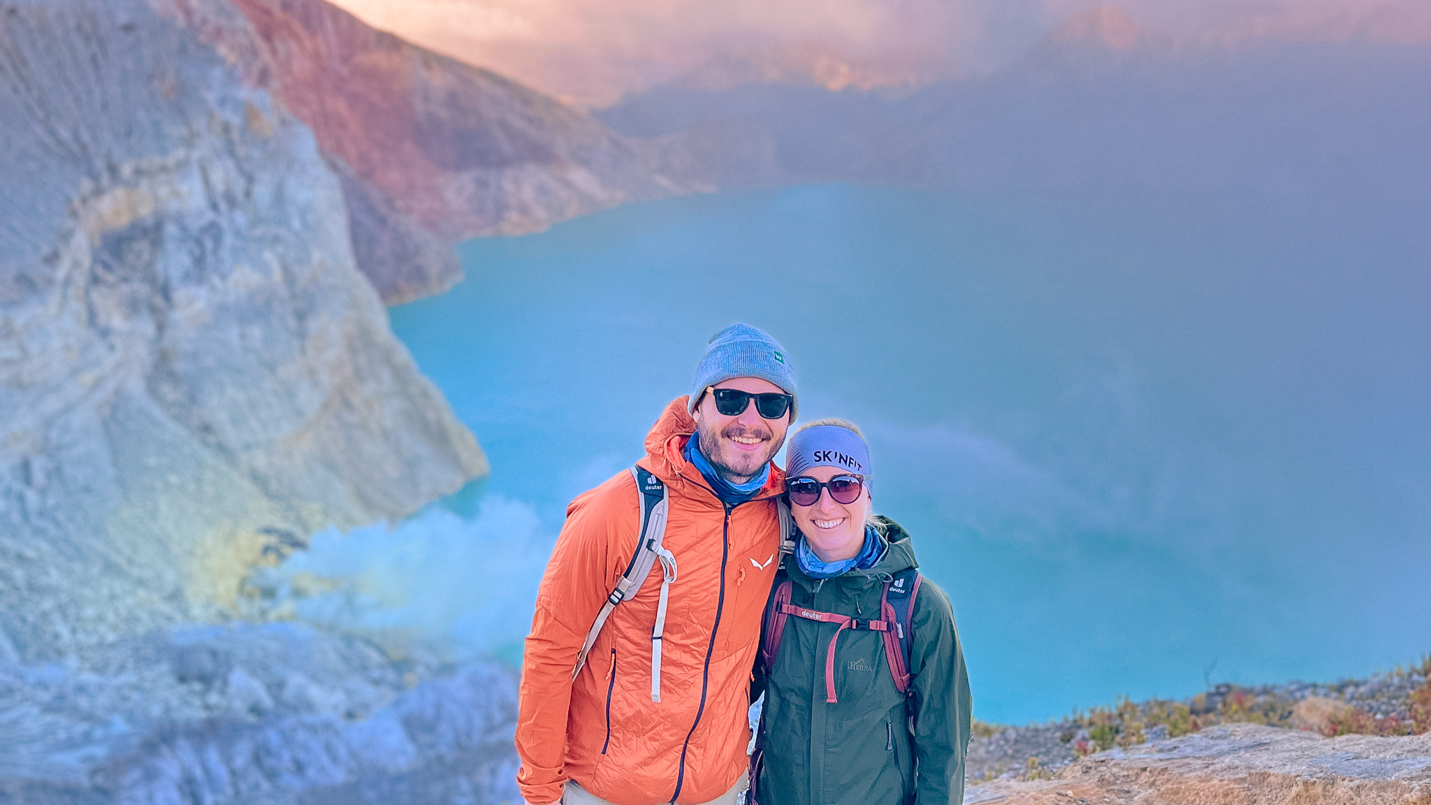 布羅莫火山 & 伊真火山3天2夜之旅（泗水出發）