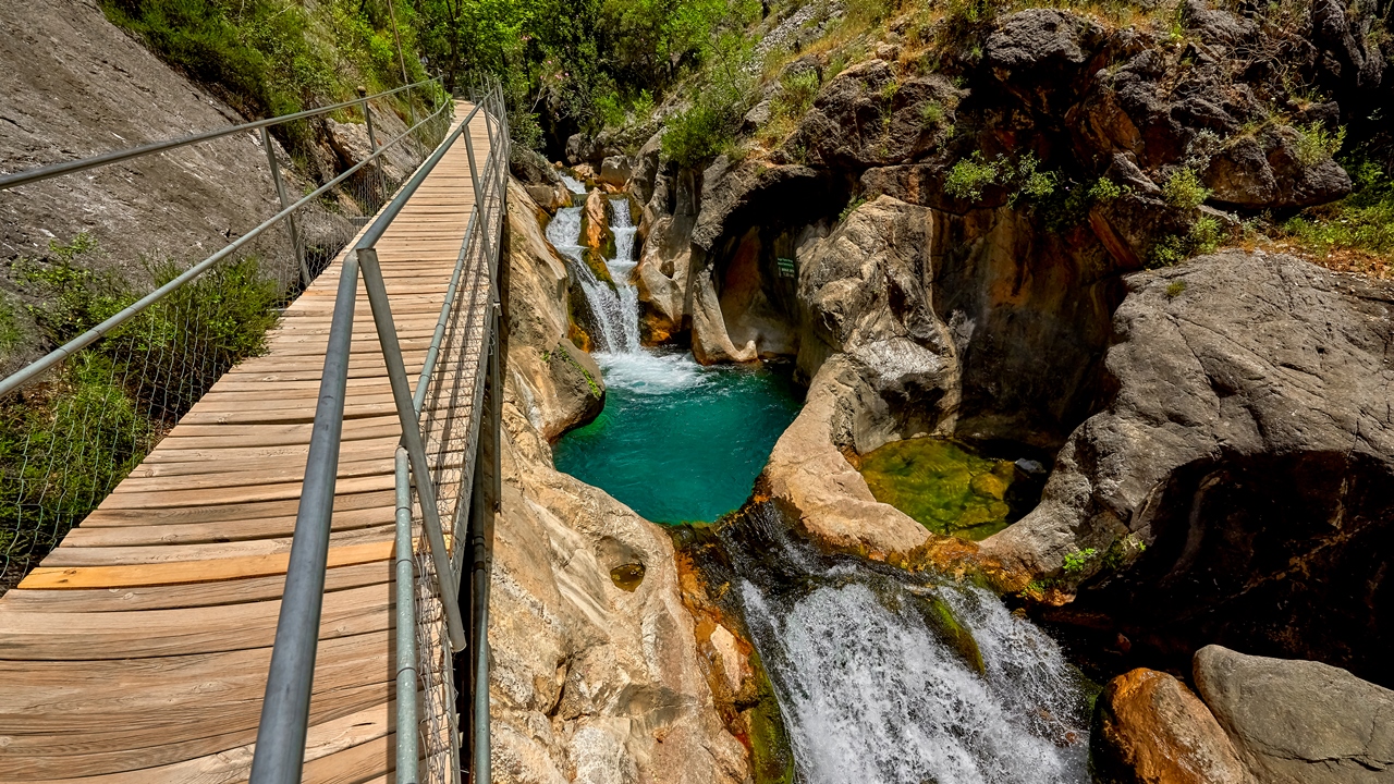 Alanya Sapadere Canyon Tour by 4x4 Jeep 