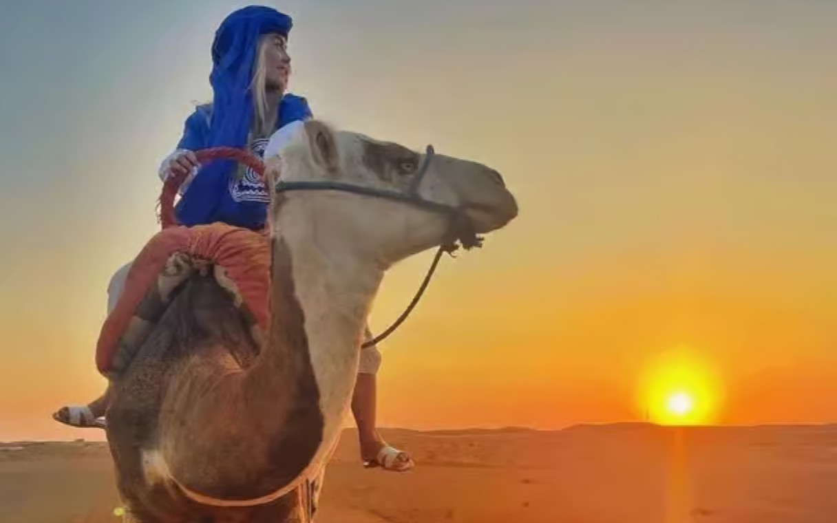 Agafay Desert Sunset Camel Ride & Dinner Experience