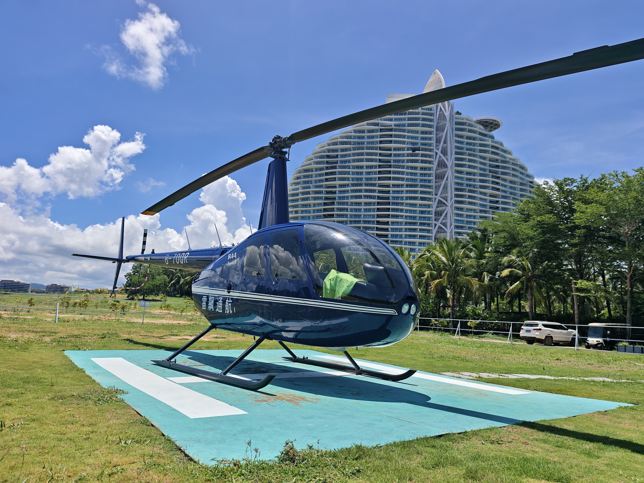 Sanya Mangrov vertolyoti parvoz tajribasi