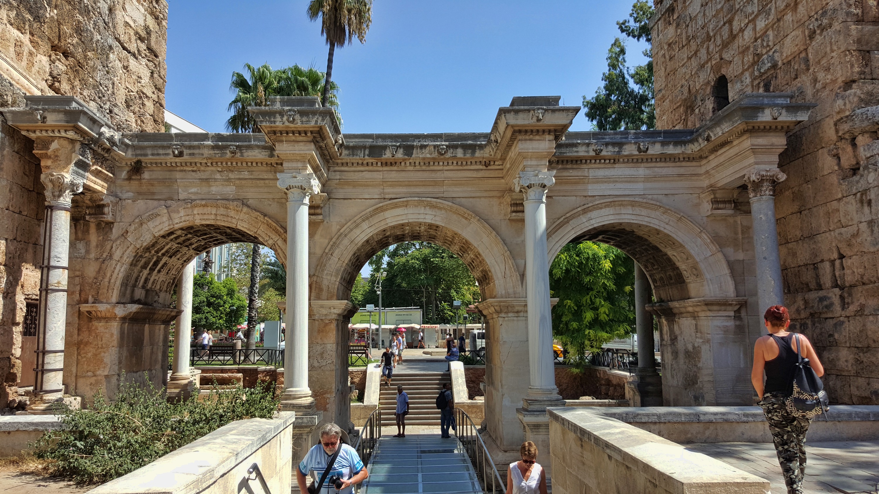 Old City, Waterfalls, Boat and Cable Car Tour from Antalya