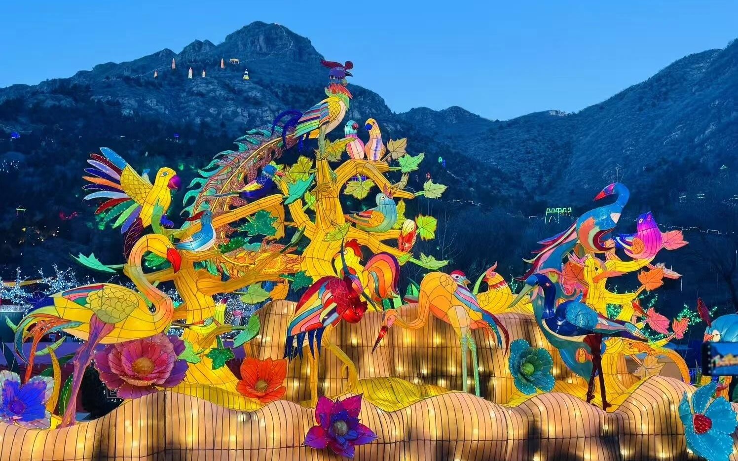 One-day tour of Beijing Longqingxia Ice Lantern Festival and Yongning Ancient City