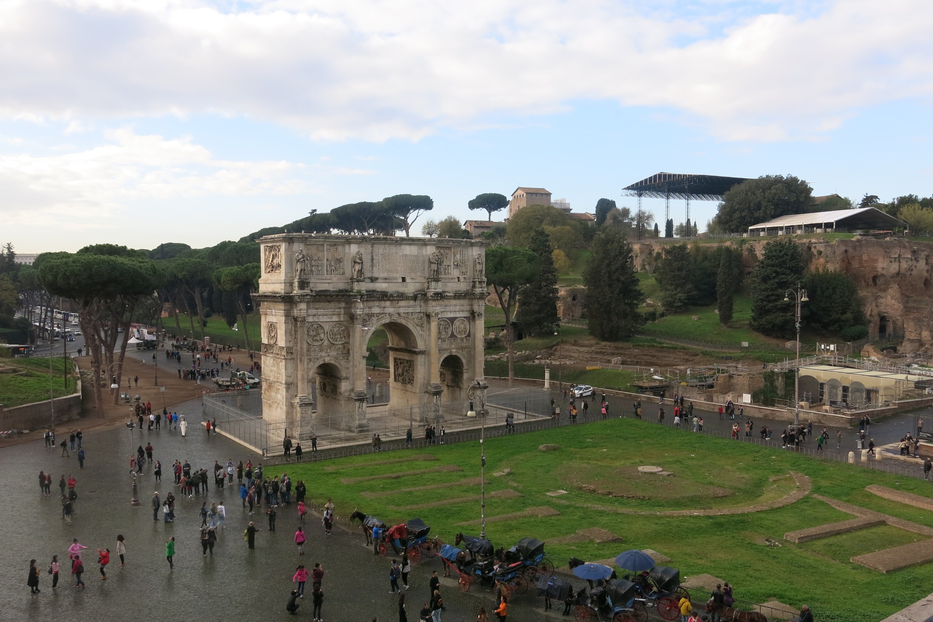 Gladiator Arena and Palatine Restricted Areas Walking Tour in Rome