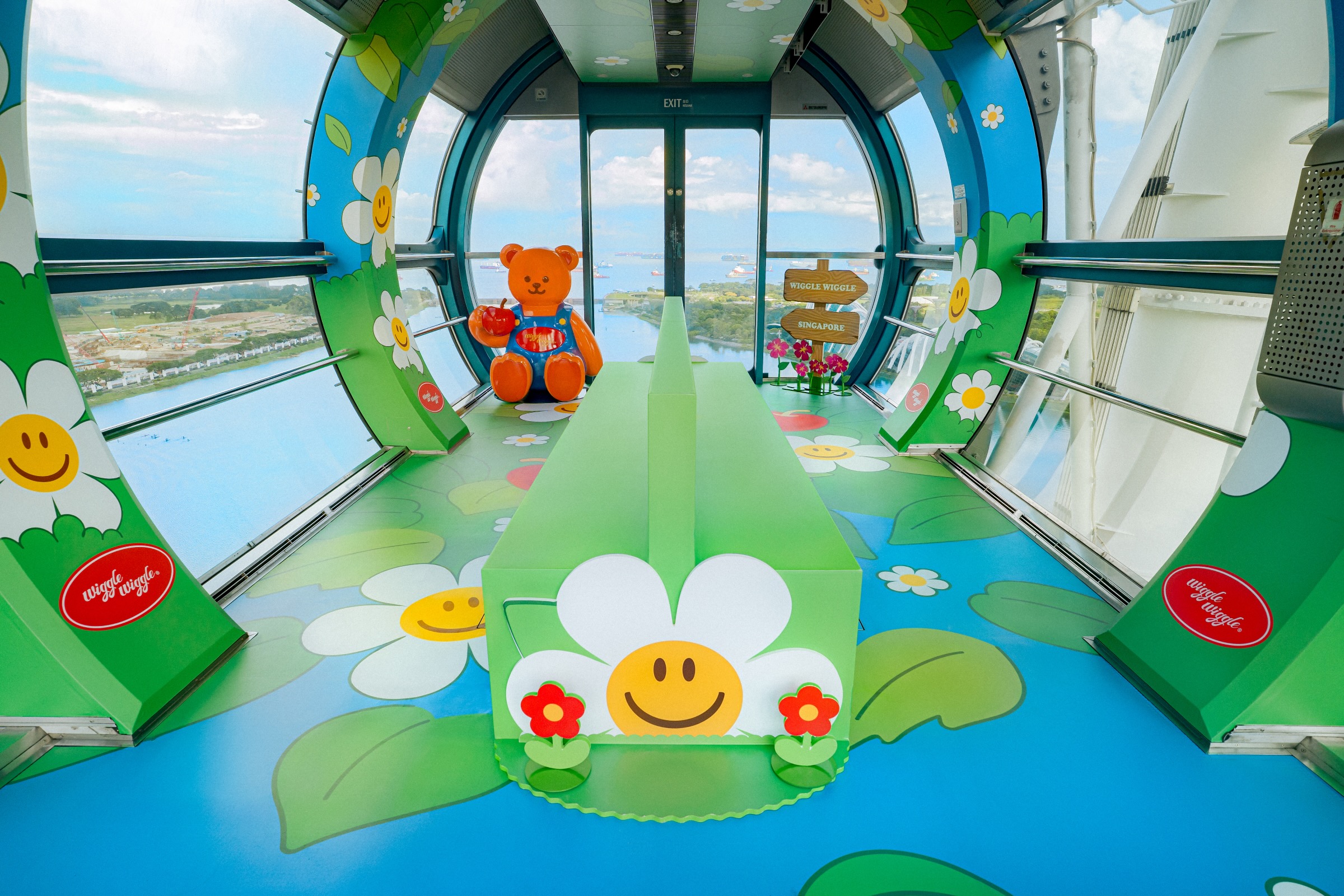 Wiggle Wiggle Nature Wonders Capsule