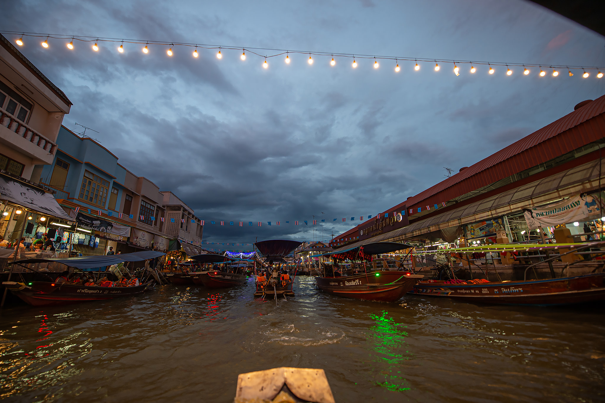 Private Amphawa Floating Market and Erawan museum Day Tour 